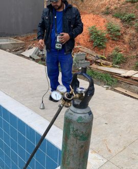 campos_caça_vazamento_piscina