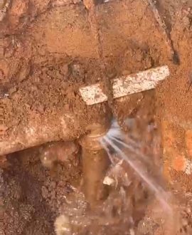 campos_caça_vazamento_agua